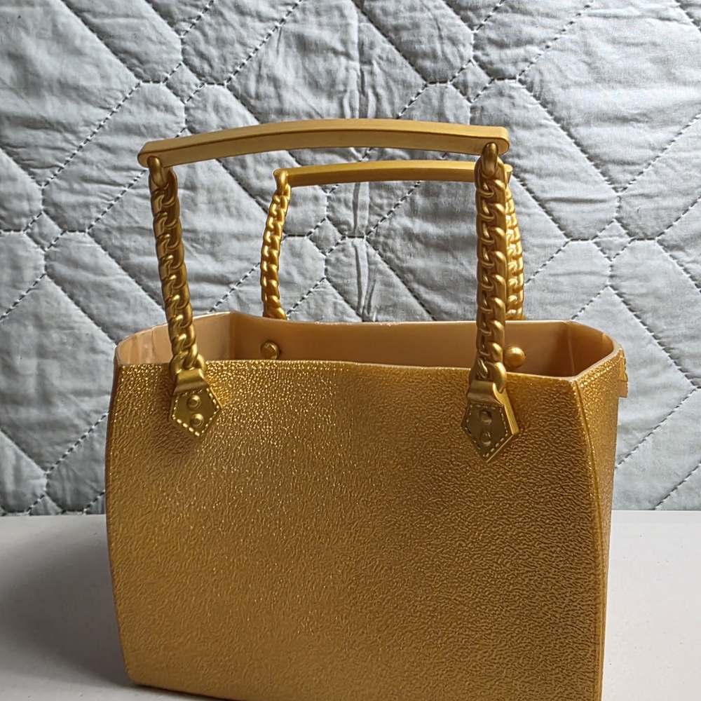 LOL Surprise Ooh La La Gold Plastic Boombox Purse MGA Entertainment Lil DJ 2019 - Picture 3 of 6
